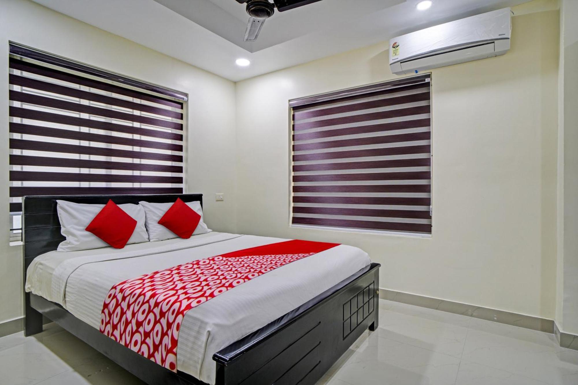 Hotel O Crystal Executive Suites Коччи Экстерьер фото
