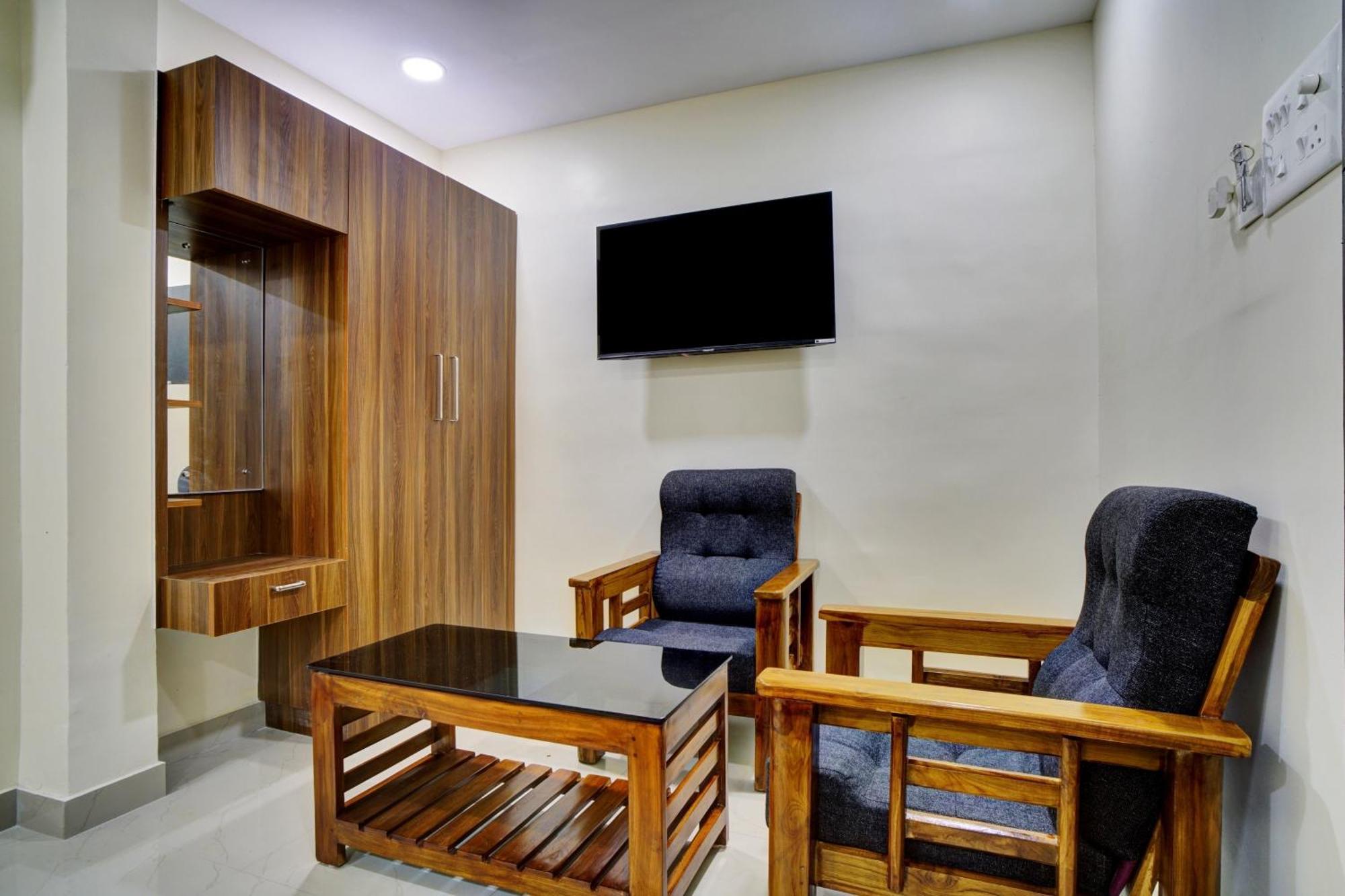 Hotel O Crystal Executive Suites Коччи Экстерьер фото